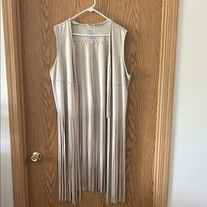 Cream Fringe Sleeveless Vest
